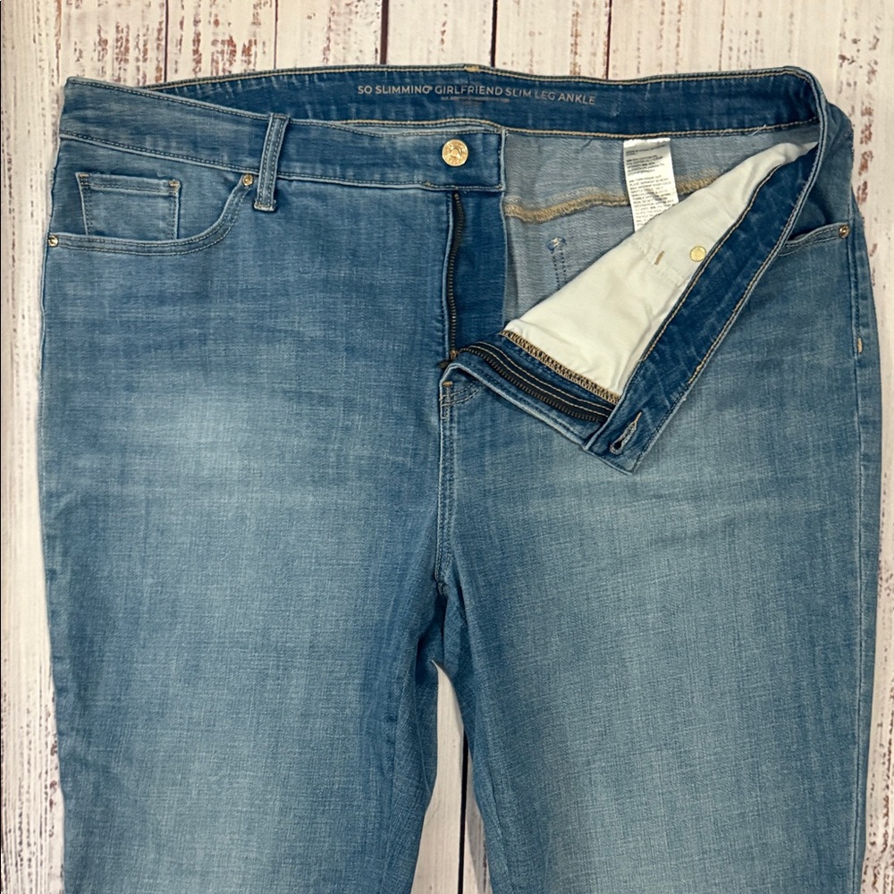 Chico's So Slimming Girlfriend Slim Leg Ankle Jeans with Gold Sequin 1X - Picture 7 of 14
